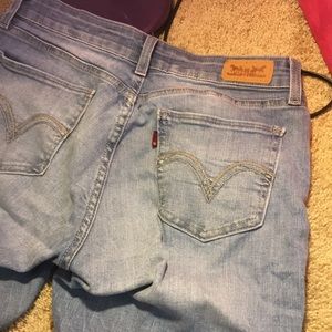 Levi jeans